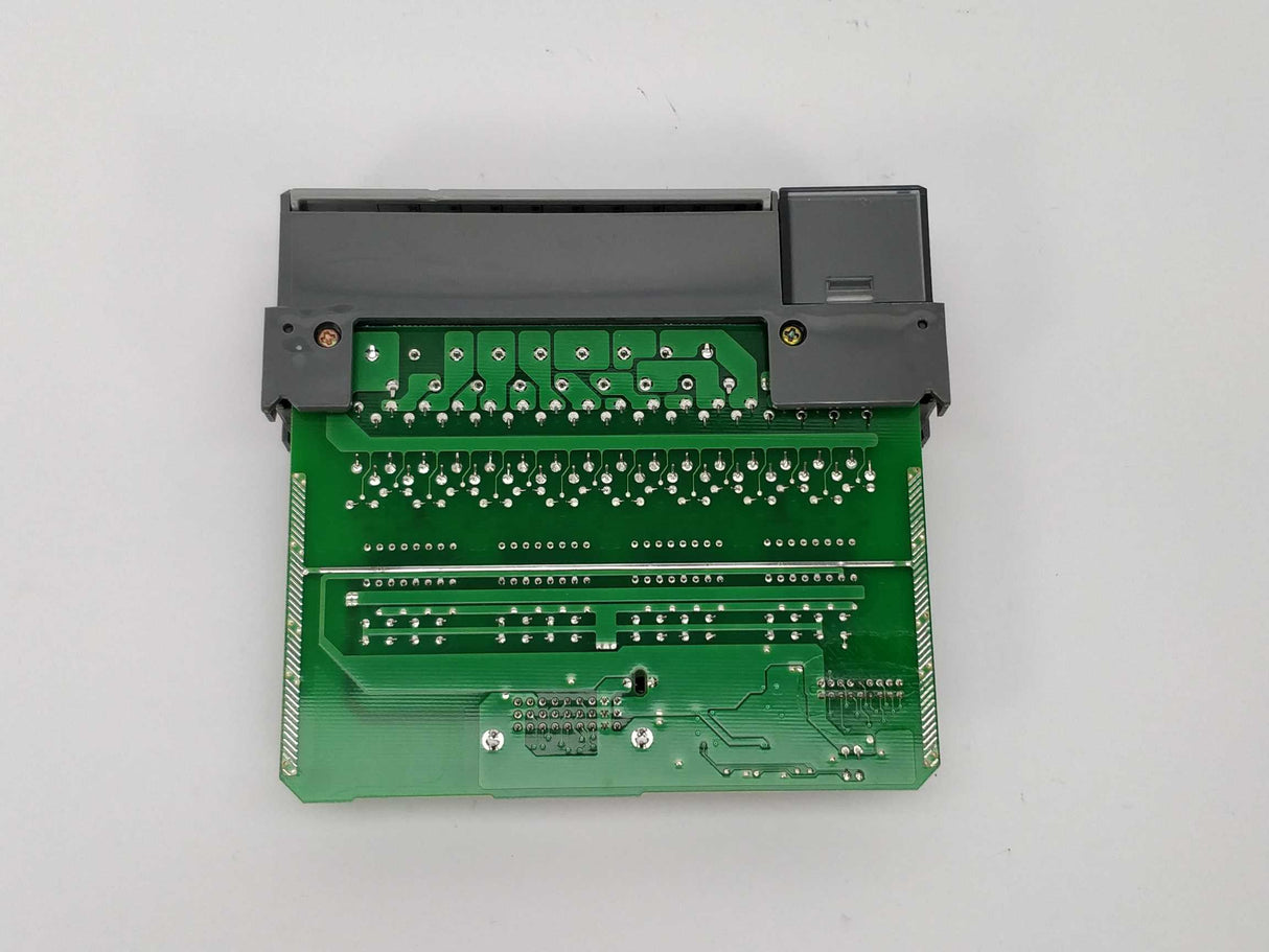 ALLEN-BRADLEY 1746-IB16 SLC 500 Input Module Series C