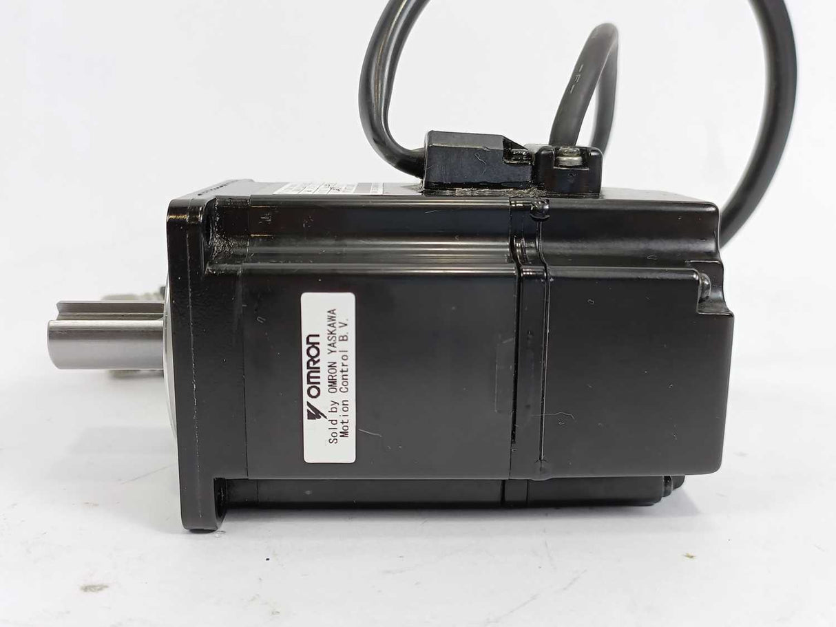 YASKAWA ELECTRIC SGMAH-02A1A61D-0Y AC Servo Motor