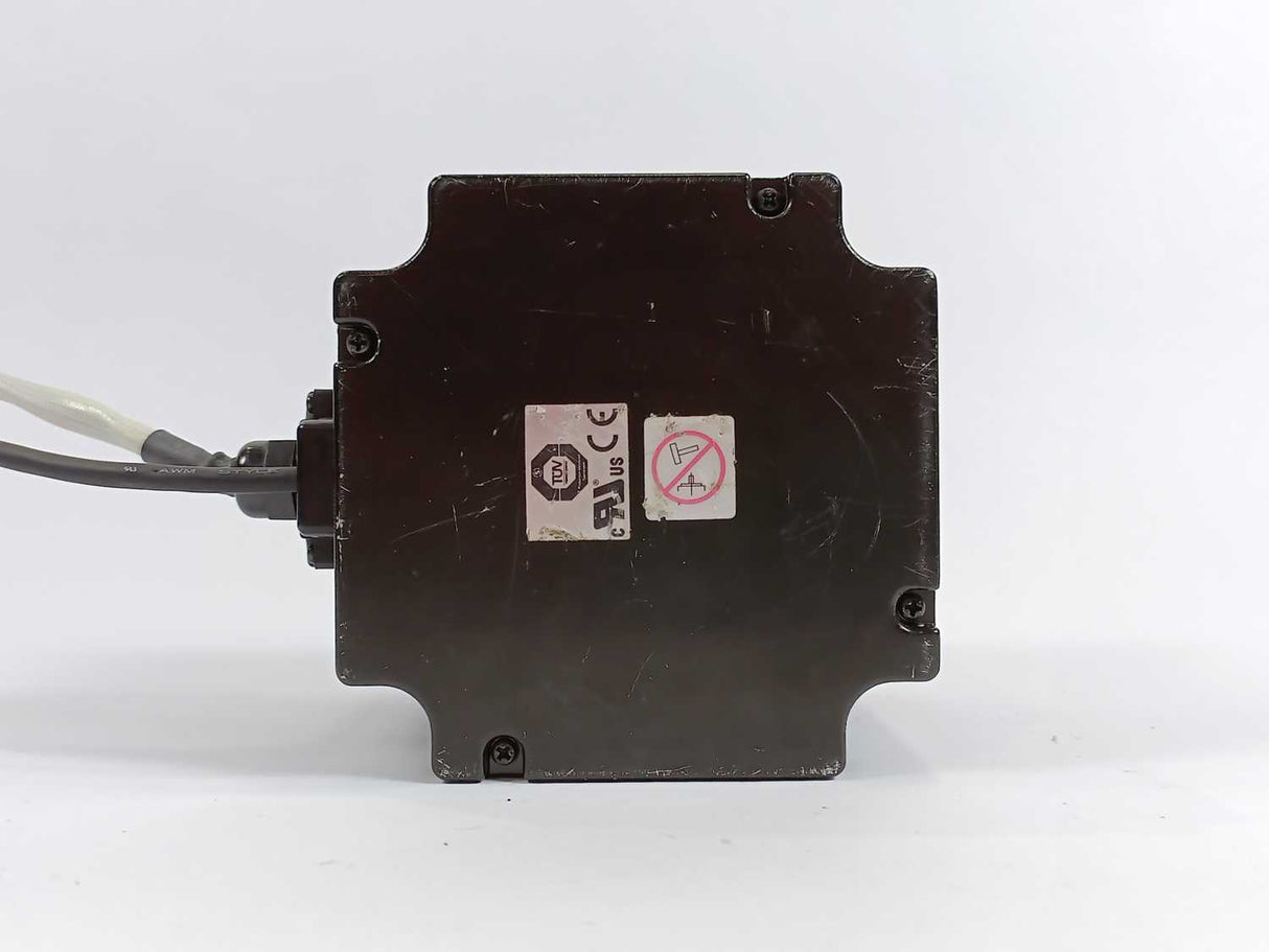 OMRON / YASKAWA SGMPH-15D1A61D-0Y AC Servo Motor