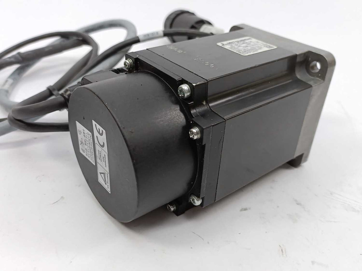 Mitsubishi HF-KP73JW04-S6 Servo Motor w/ Cables