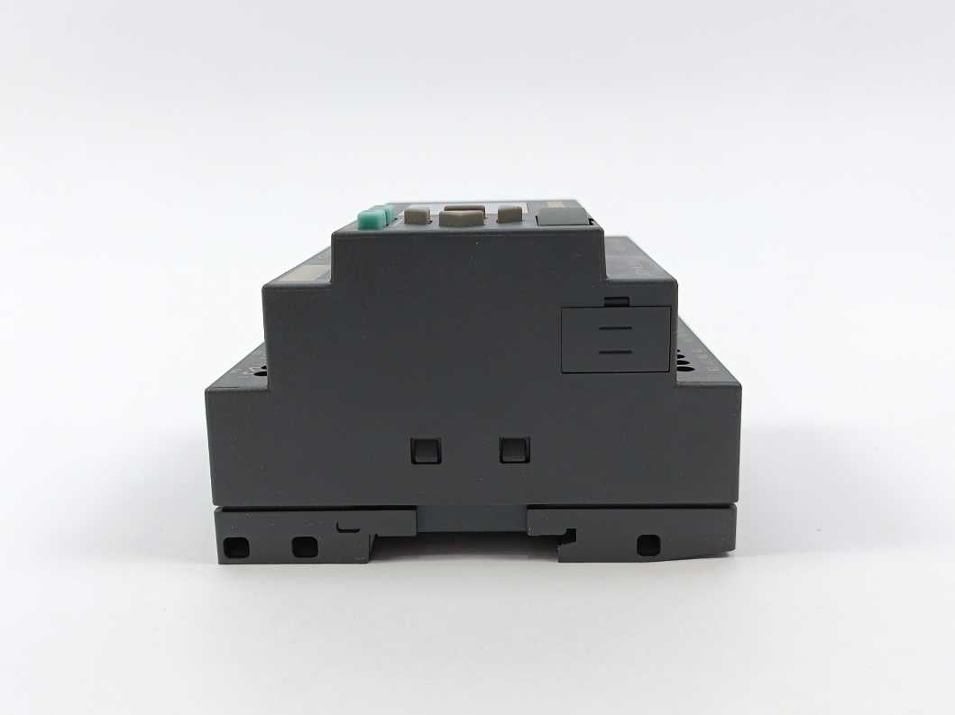 Siemens 6ED1-0521-FB00-0BA6 LOGO! 230 RC