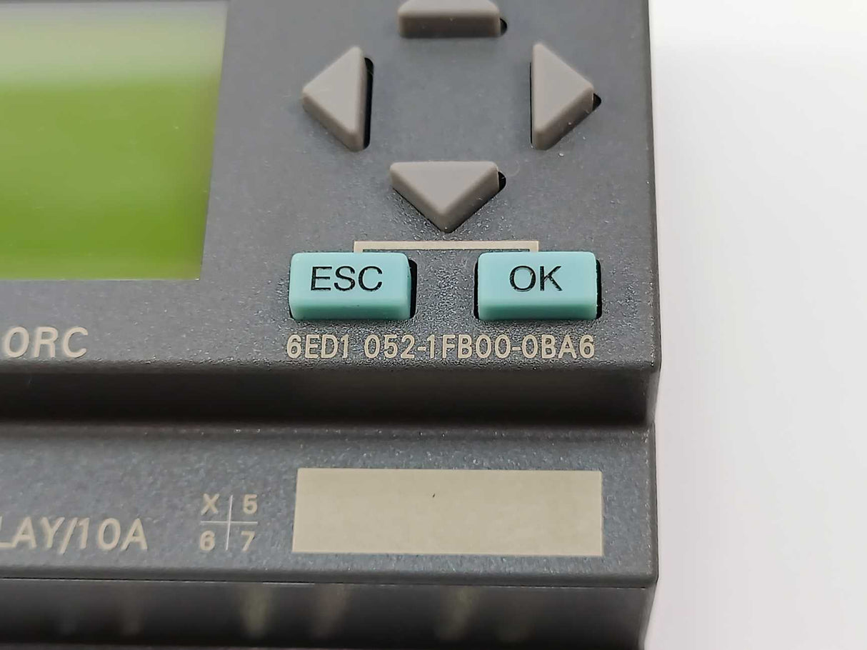 Siemens 6ED1-0521-FB00-0BA6 LOGO! 230 RC