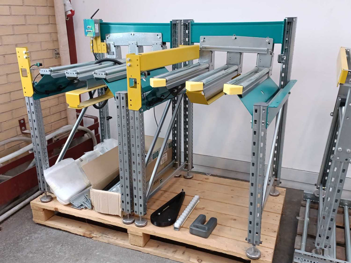 Bito 80-45782 LEO Locative Twin Stations. Right Hand Side