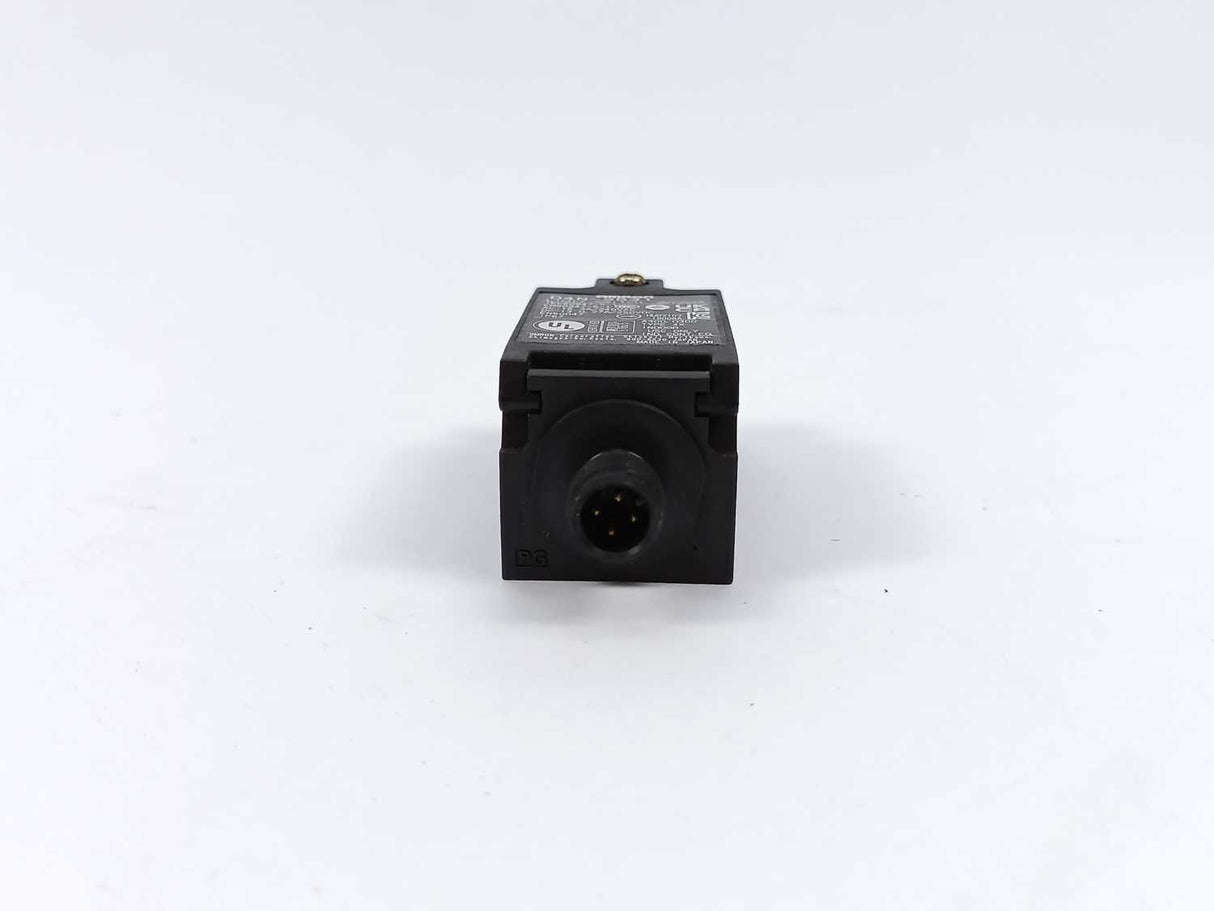 OMRON D4N-9B31 Safety Limit Switch