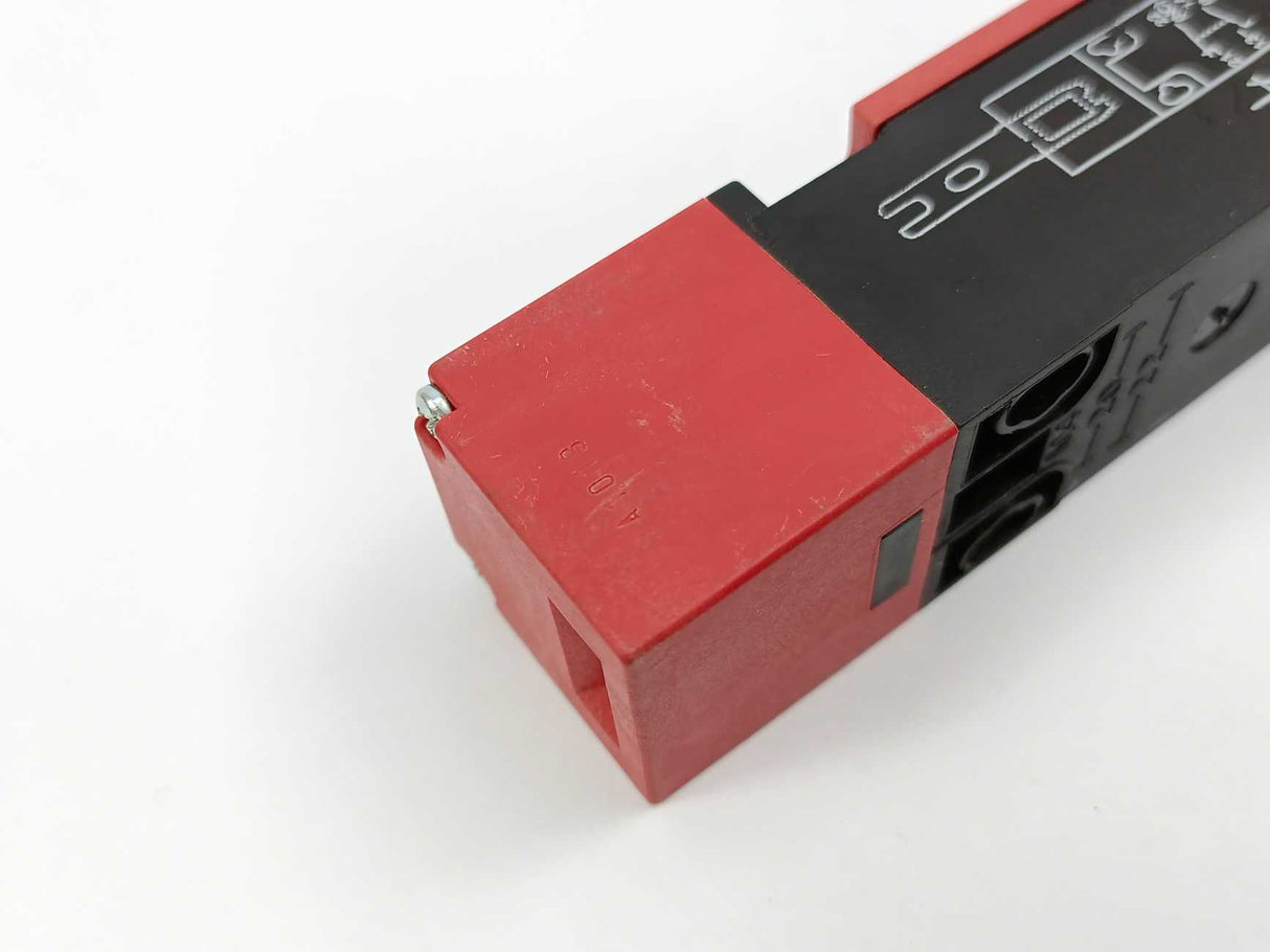 TELEMECANIQUE XCS-PA592 Safety Switch