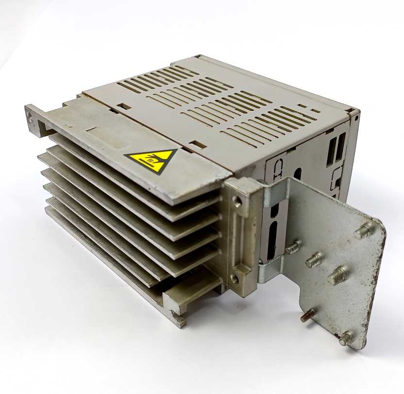 TELEMECANIQUE ATV31H037M2A Altivar 31 Variable Speed Drive 0,37kW 240V