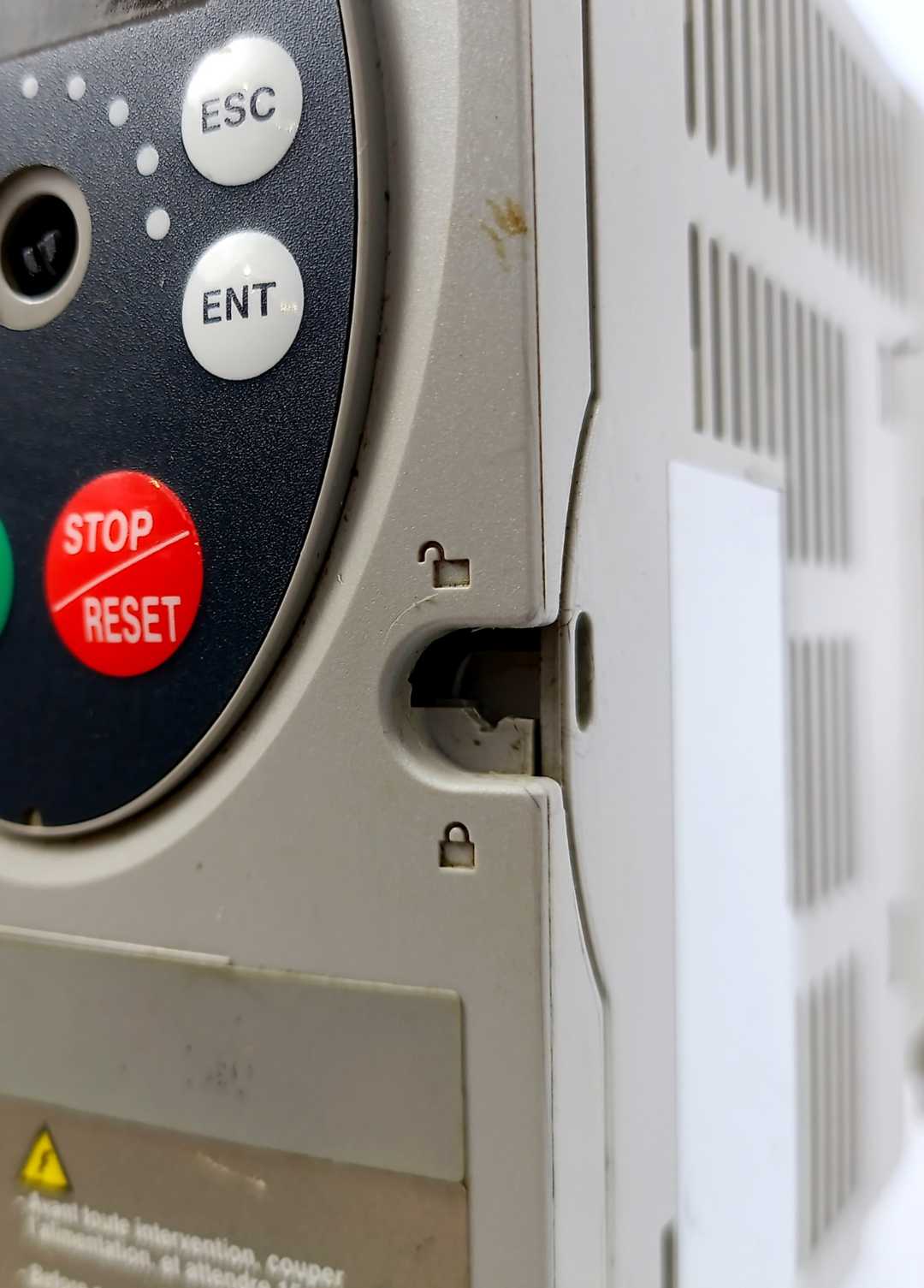 TELEMECANIQUE ATV31H037M2A Altivar 31 Variable Speed Drive 0,37kW 240V