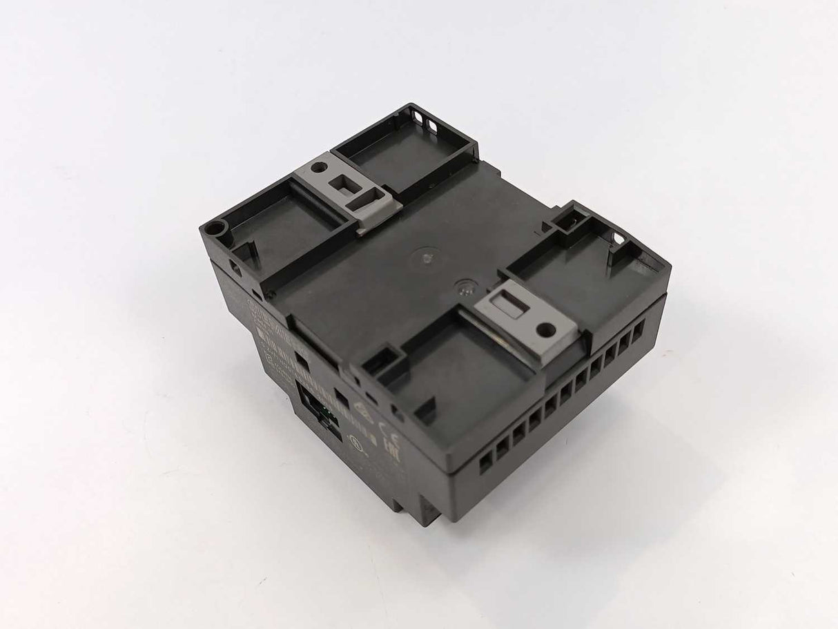 Siemens 6ED1 052-2MD00-0BA6 LOGO! Output Module, 4xRELAY/10A, DC 12/24V