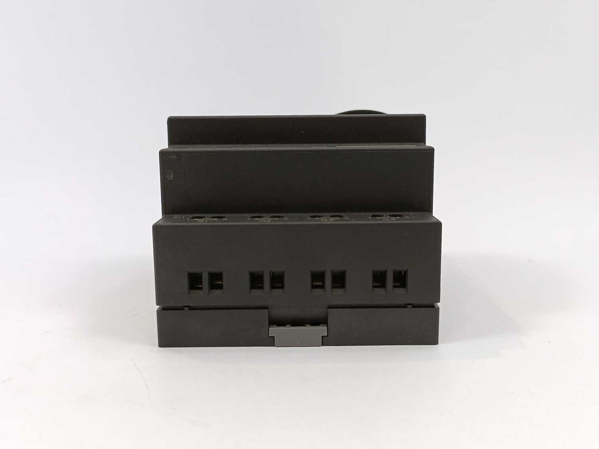 Siemens 6ED1 052-2MD00-0BA6 LOGO! Output Module, 4xRELAY/10A, DC 12/24V