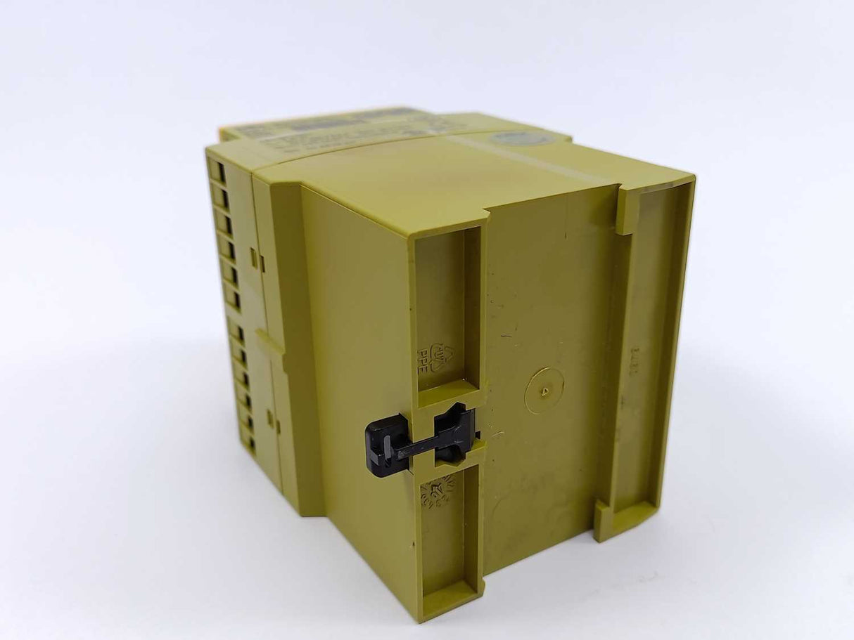 Pilz 774709 PNOZ X10 24VDC 6n/o 4n/c 3LED