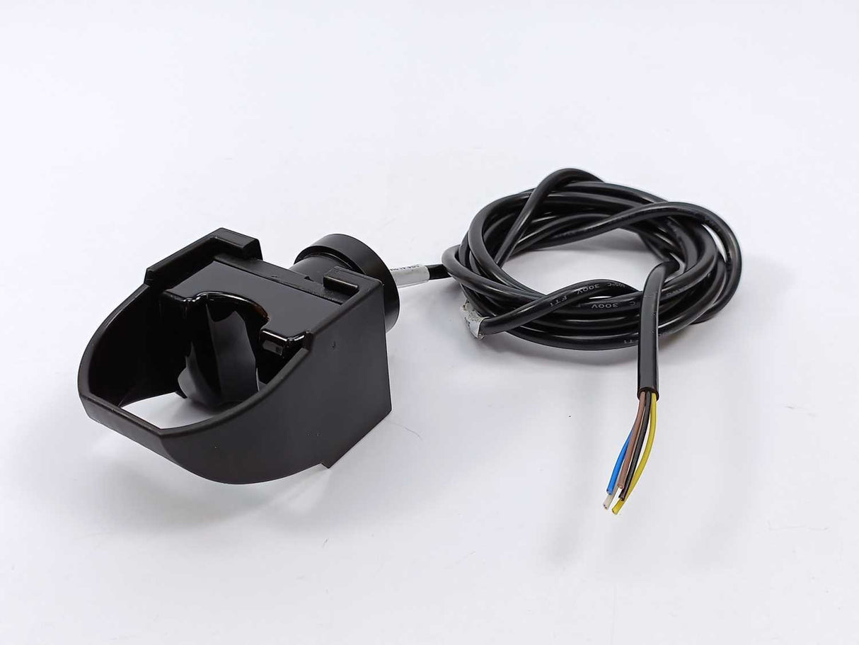 BANNER 33080 OTBVR81 MOMENTARY ACTION TOUCH BUTTON w/Black