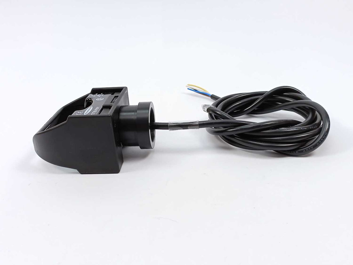 BANNER 33080 OTBVR81 MOMENTARY ACTION TOUCH BUTTON w/Black