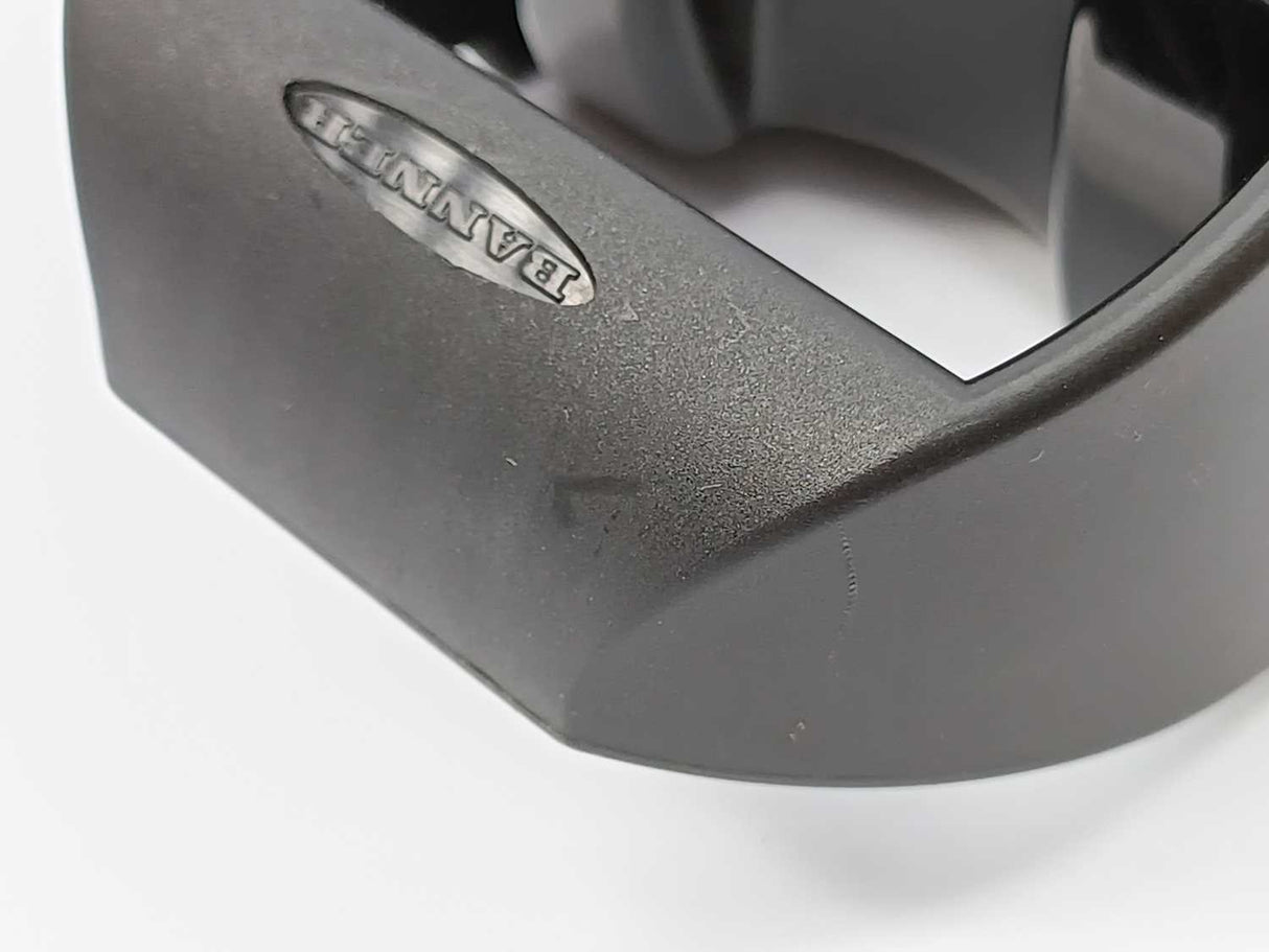 BANNER 33080 OTBVR81 MOMENTARY ACTION TOUCH BUTTON w/Black