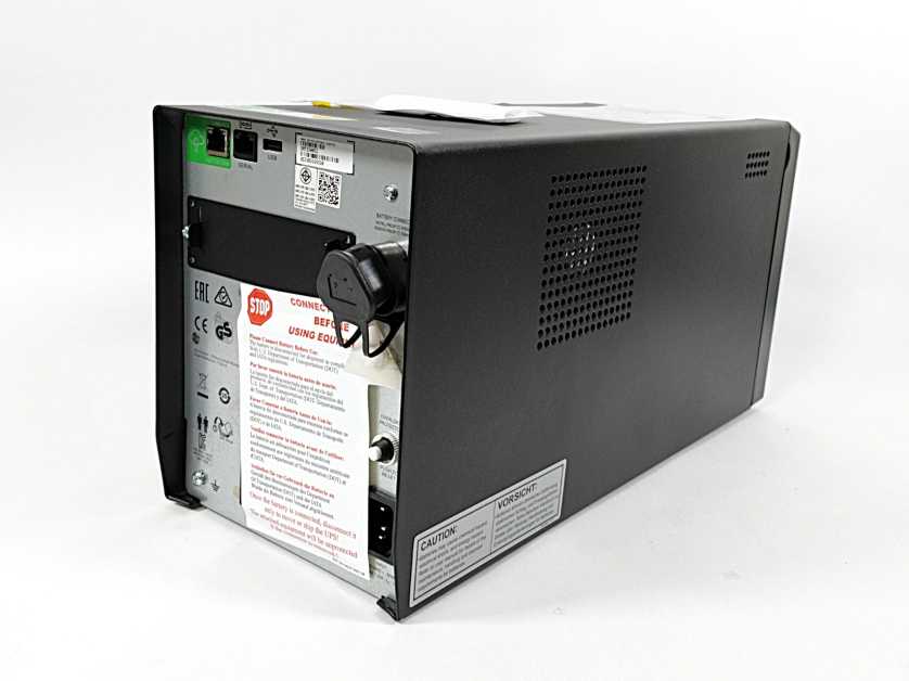 Schneider Electric SMT1500IC APC Smart-UPS, Line Interactive, 1500VA
