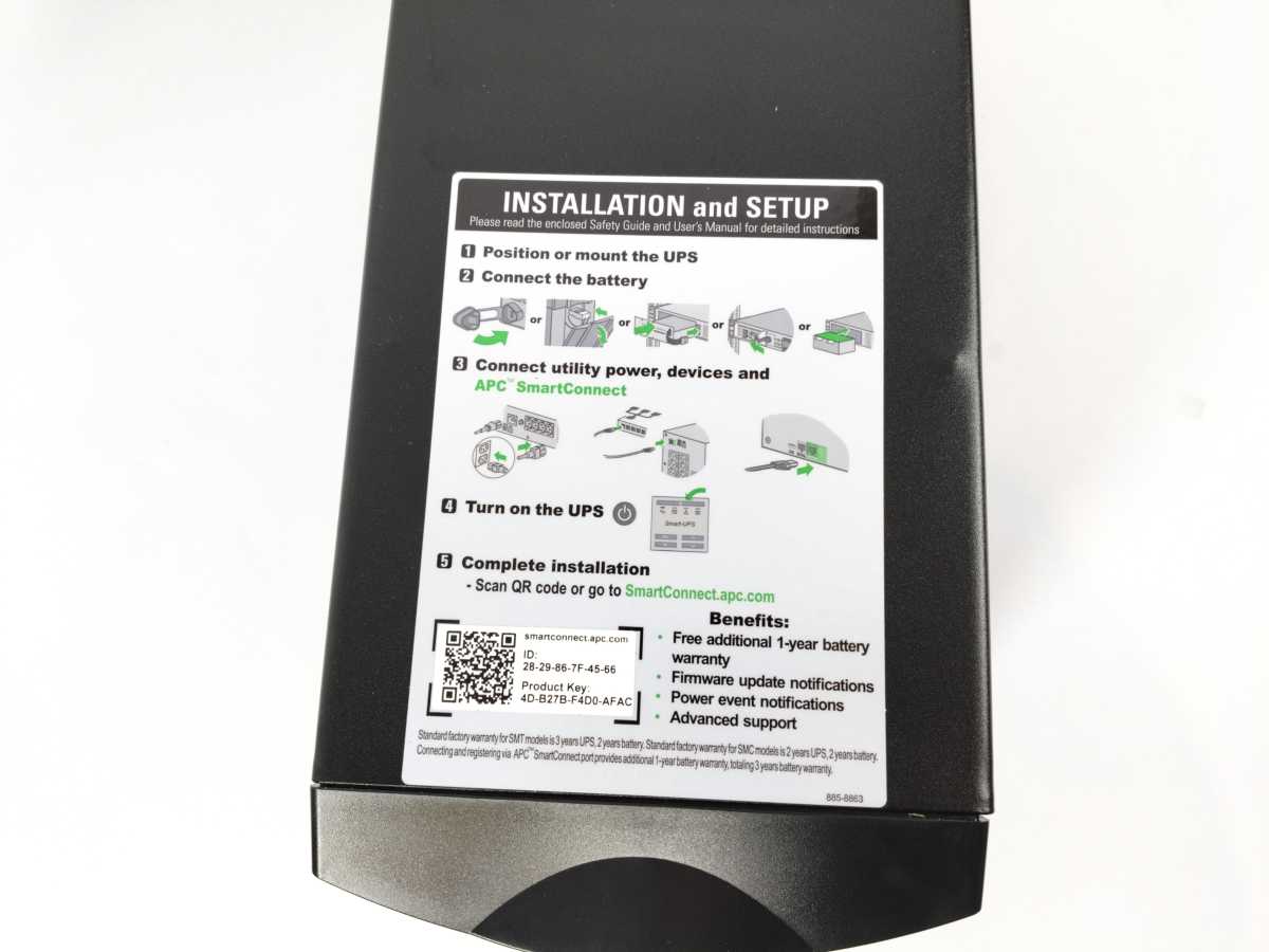 Schneider Electric SMT1500IC APC Smart-UPS, Line Interactive, 1500VA