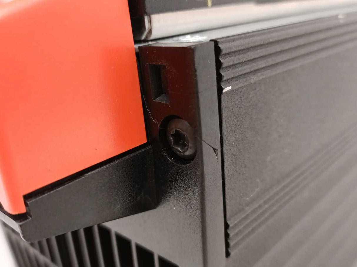 SEW-EURODRIVE  MDX61B0110-5A3-4-00 08279632 Movidrive w/ MDX61B-00 Control Unit