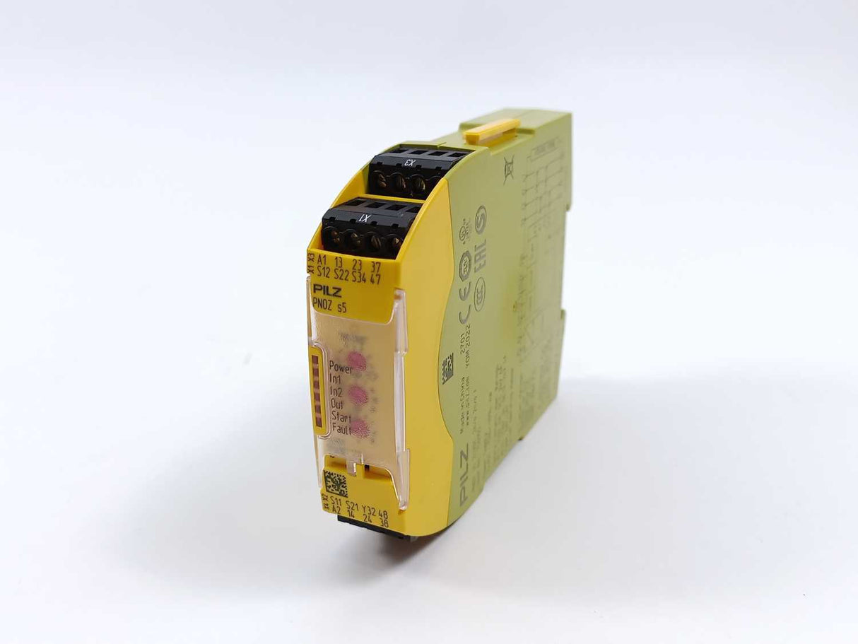 Pilz 750105 Safety Relay
