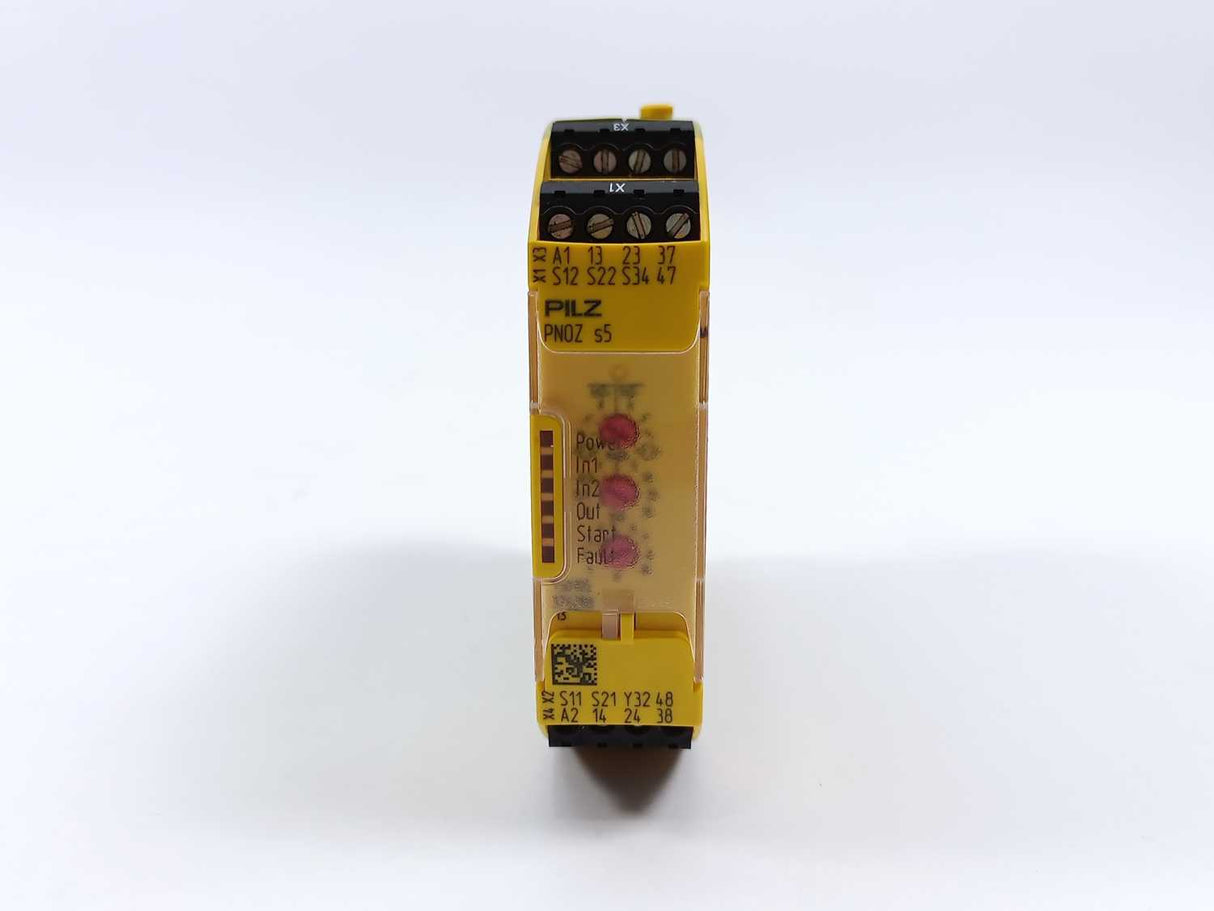 Pilz 750105 Safety Relay