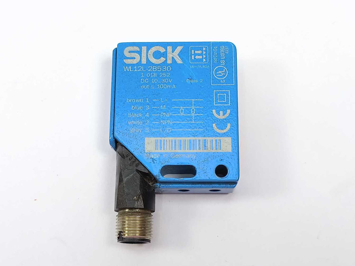 SICK WL12L-2B530 Photoelectric retro-reflective sensor