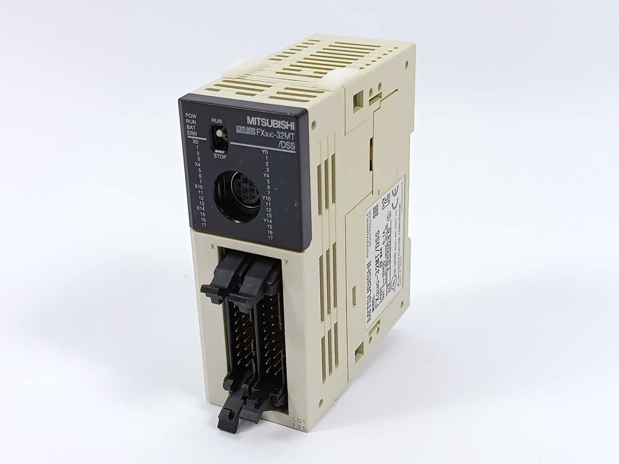 Mitsubishi FX3UC-32MT/DSS Programmable Controller 24VDC 8W