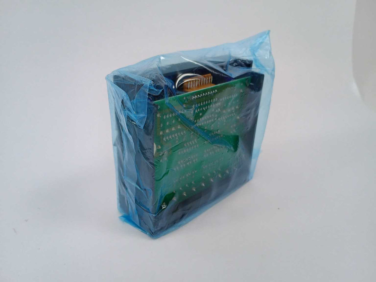 Idec PFJ-N081U  8-DC INPUT UNIT CPU Unit