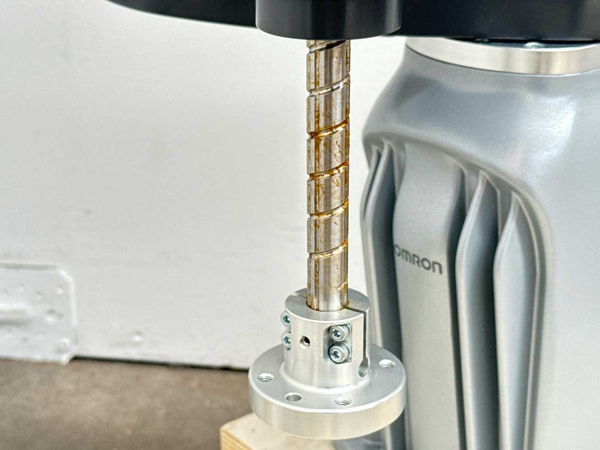 OMRON RS4-2053102 i4-350L Scara w/ 19354-010 Controller & front panel Kit