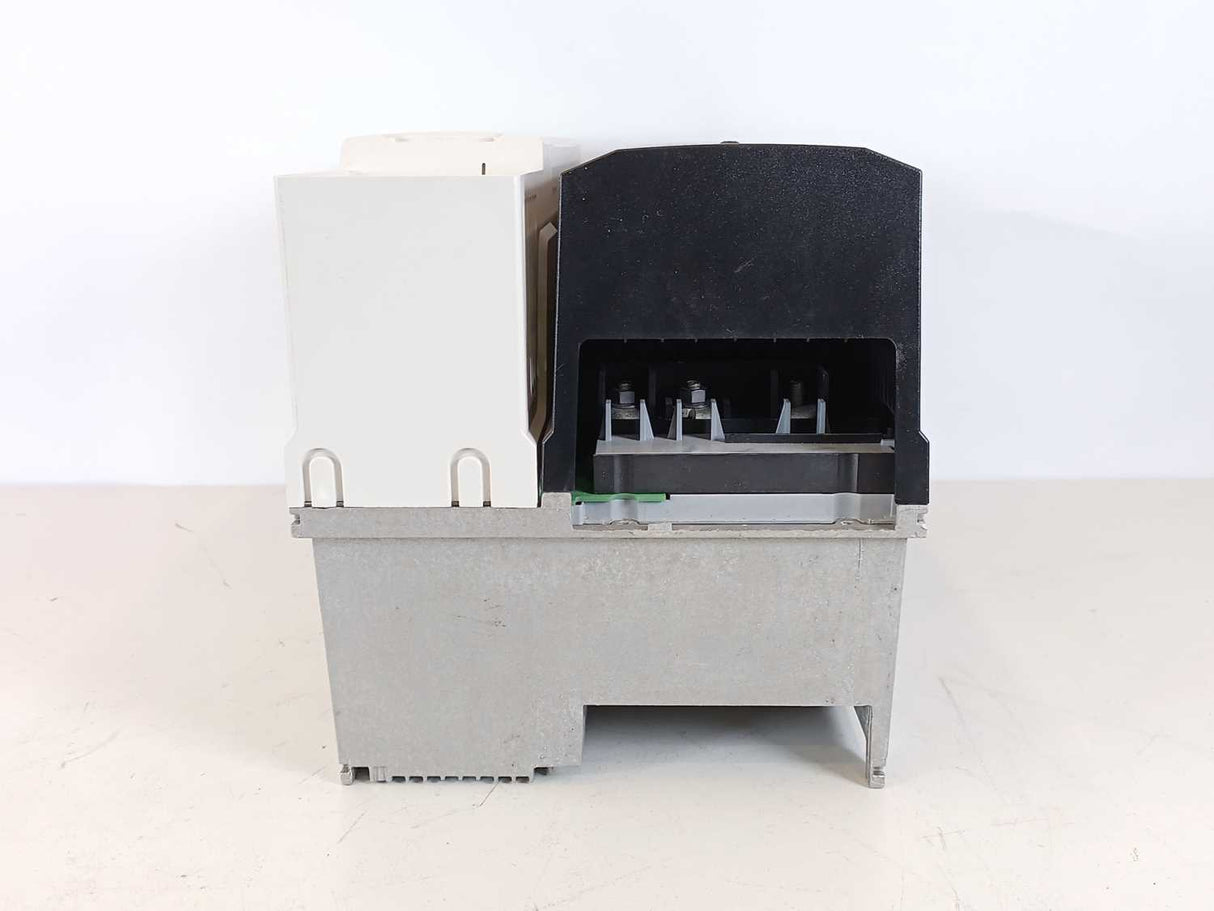 NIDEC / Control Techniques M700-06400350A Unidrive M Inverter Drive 15/18,5kW