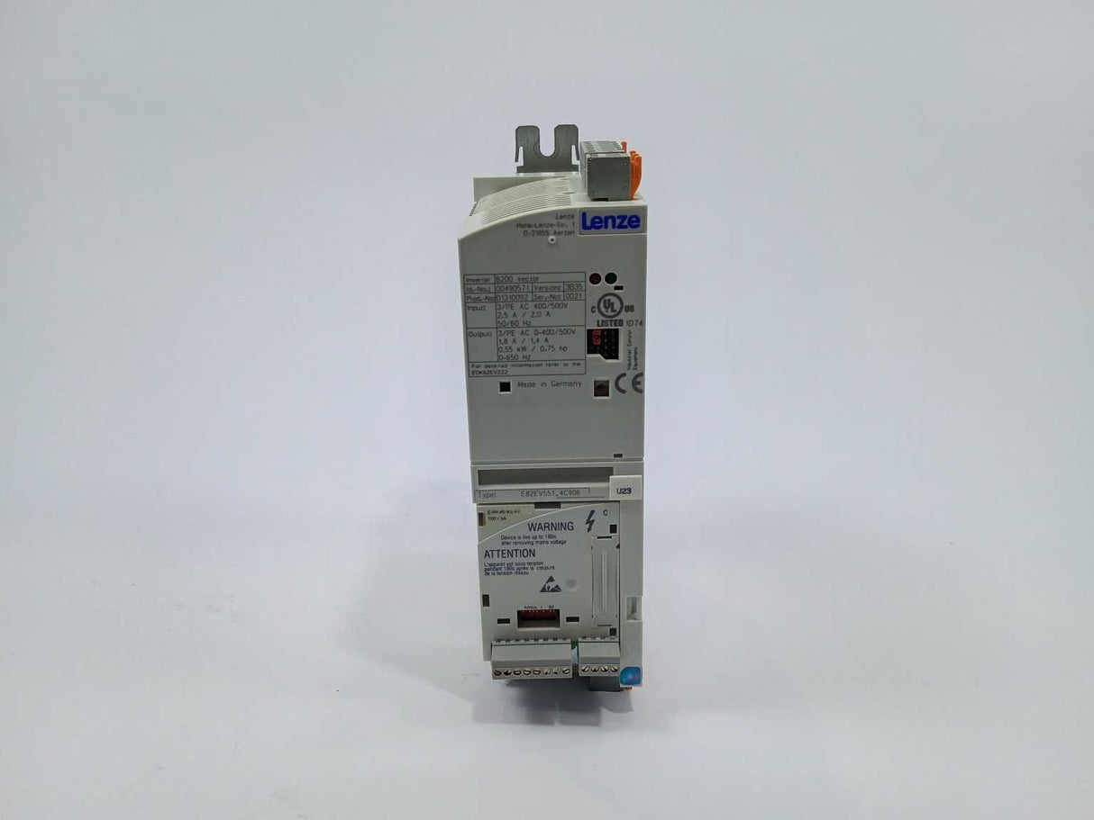 LENZE E82EV551C4C906 00490571 8200 Vector