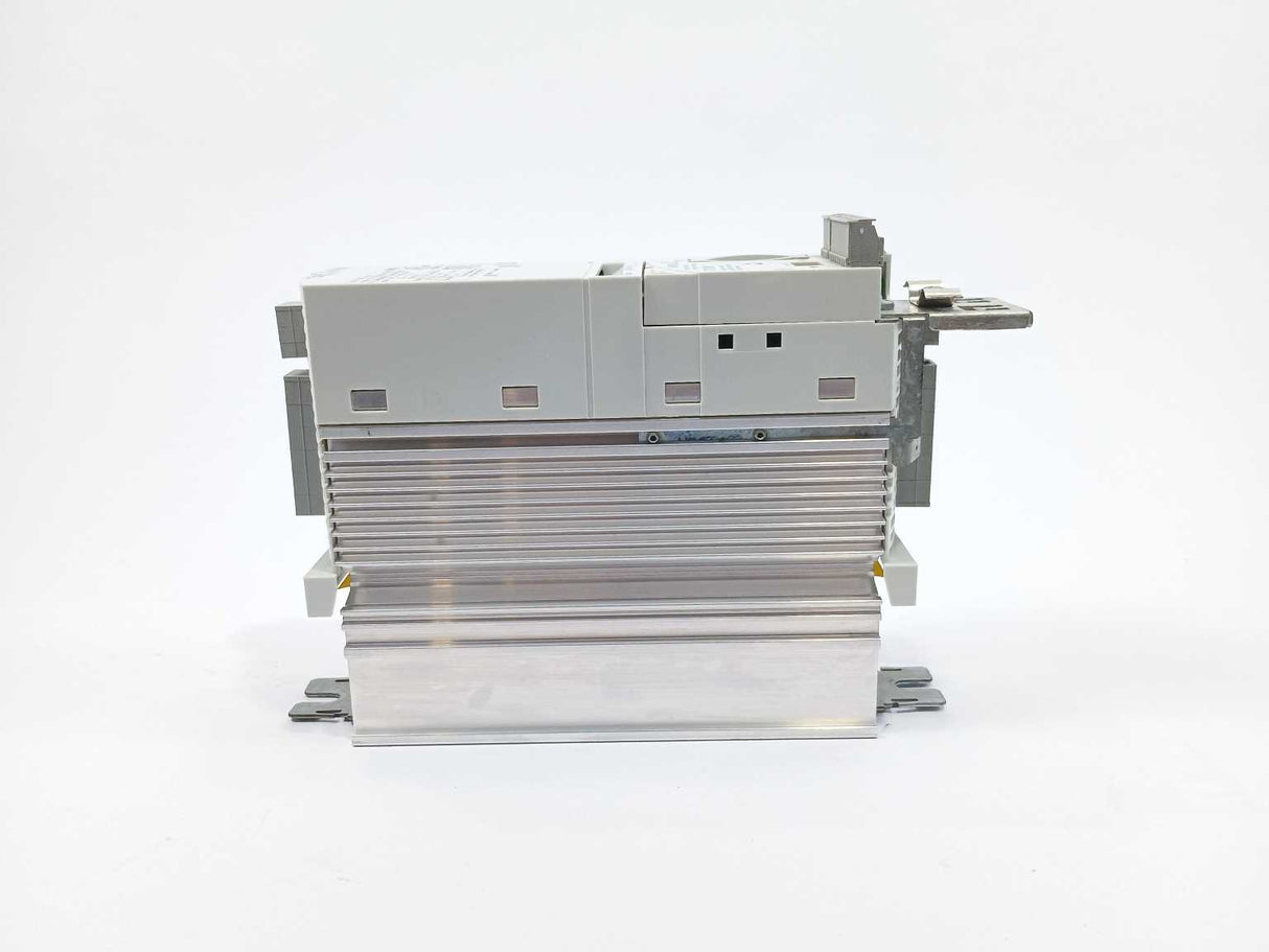 LENZE E82EV551C4C 13142236 8200 Frequency Inverter