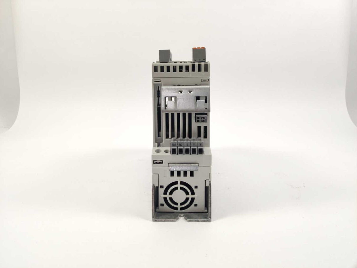 LENZE E84AVSCE1524SX0 StateLine C 8400 Frequency Converter 1.5kW