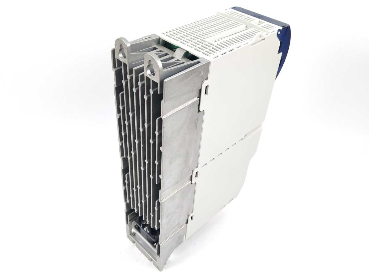 LENZE E70ACMSE0324SA1ETR i700 Single-Inverter 1x32 A