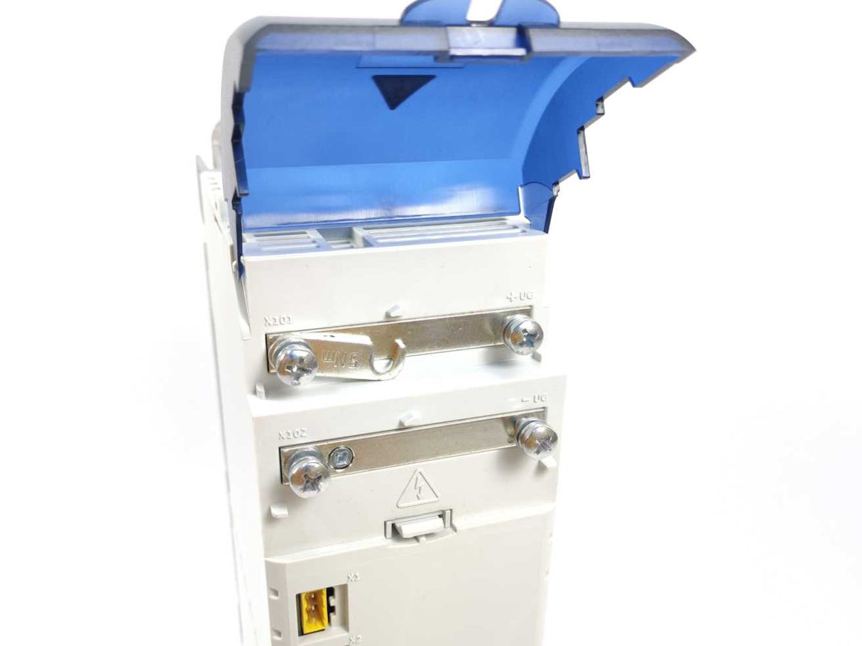 LENZE E70ACMSE0324SA1ETR i700 Single-Inverter 1x32 A