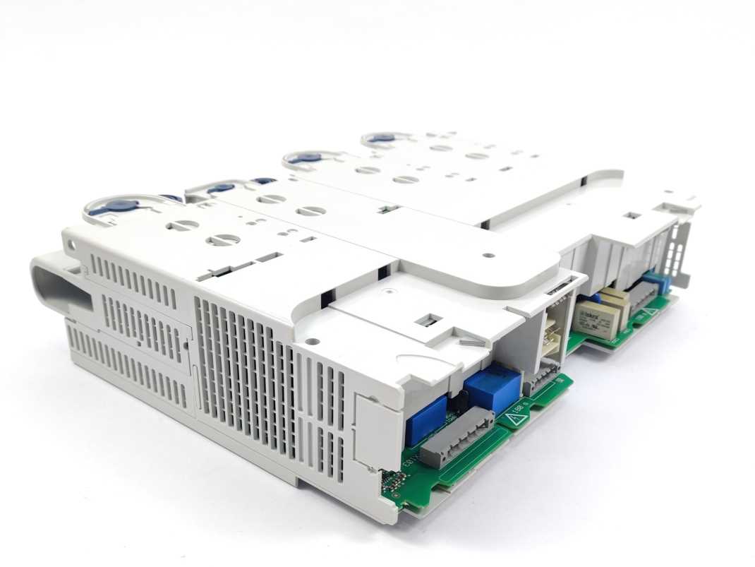 LENZE E94ASHE0074A22NNNN 9400 HighLine 3 kW Servo Inverter