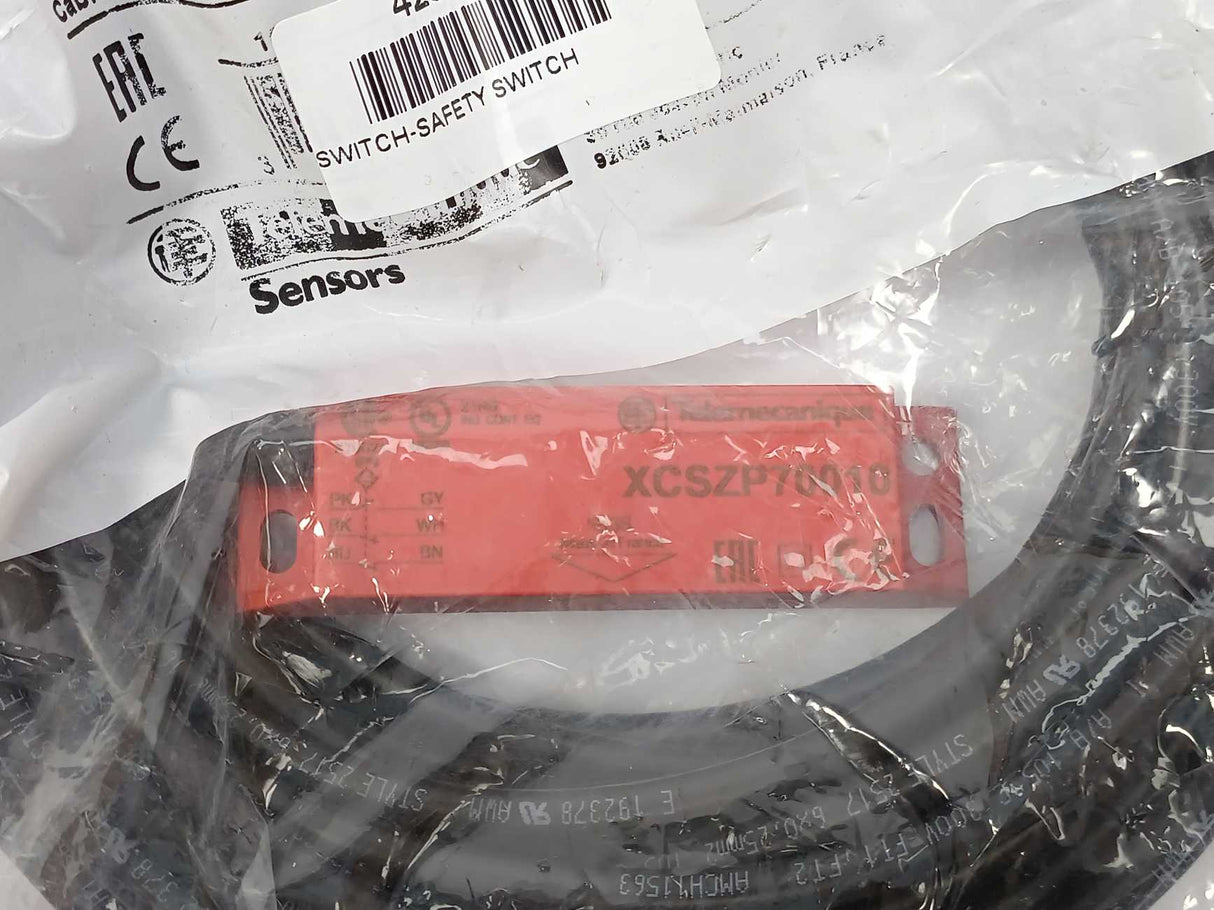 TELEMECANIQUE XCSDMP70010 Safety Magnet Switch, 10m Cable