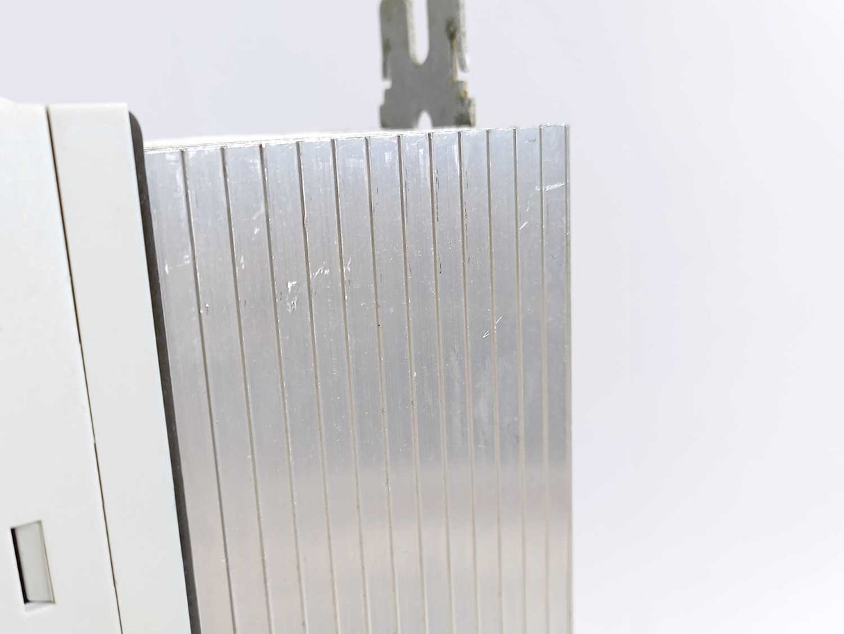 LENZE ECSEA032C4B 13429372 Servo Drive Axis Module