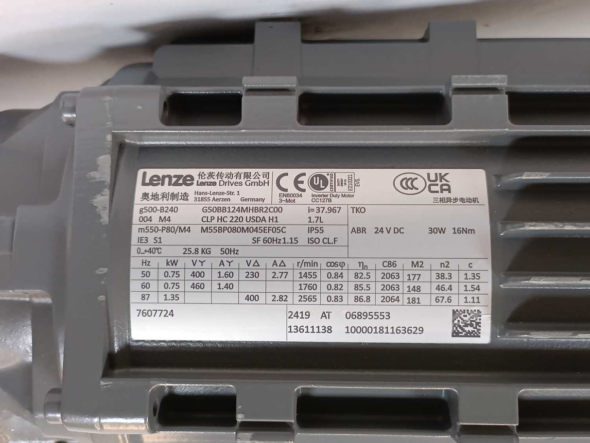 LENZE M55BP080M045EF05C 0,75kW Motor w/ G50BB124MHBR2C00 i=37,967 Gearbox