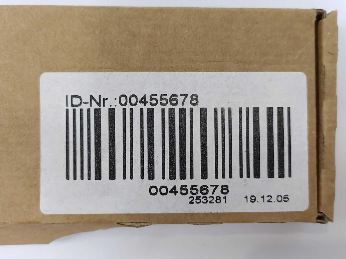 LENZE ECSEP004C4B 13054149 Servo Axis Module