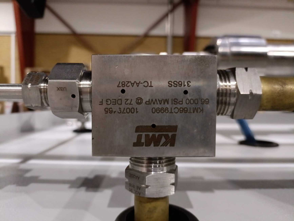 KMT Waterjet SLVI100 Streamline SL-VI 60000psi/100hp Cutting Pump Year 2022