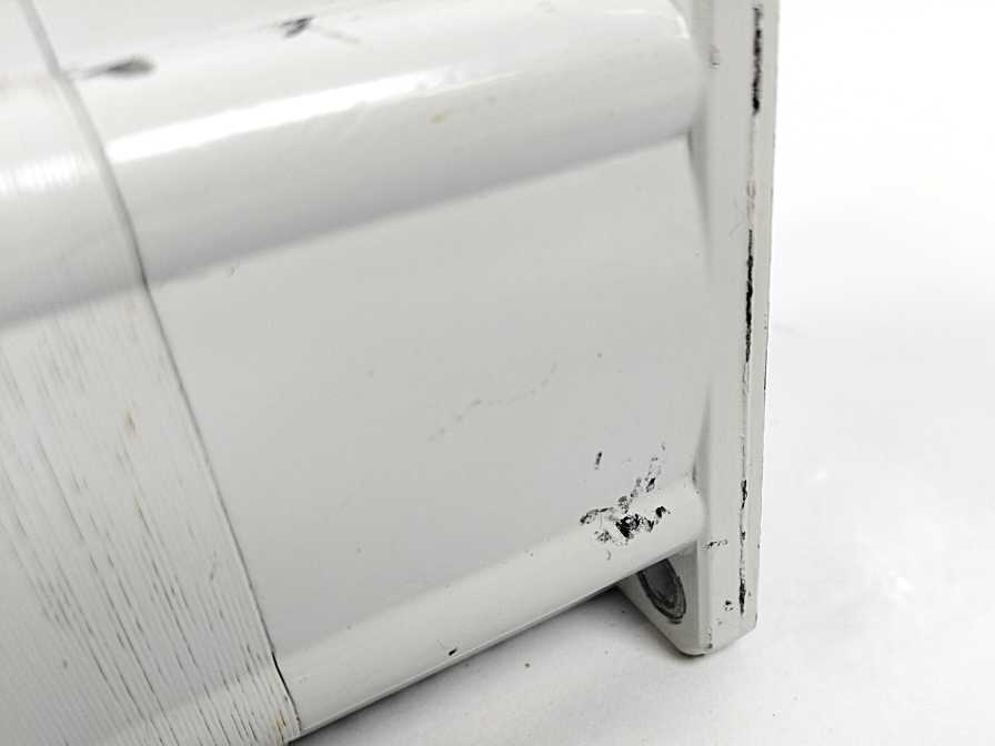 LENZE MCS 09F38-RS0B0-B14N-ST6S00N-R0XU 13293149 Servo Motor 330V 2.5A