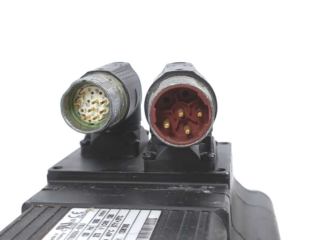 LENZE MCS 12L20-RS0B0-B19N-ST6S00N-R0SU 13387395 Servo Motor 330V 5.9A
