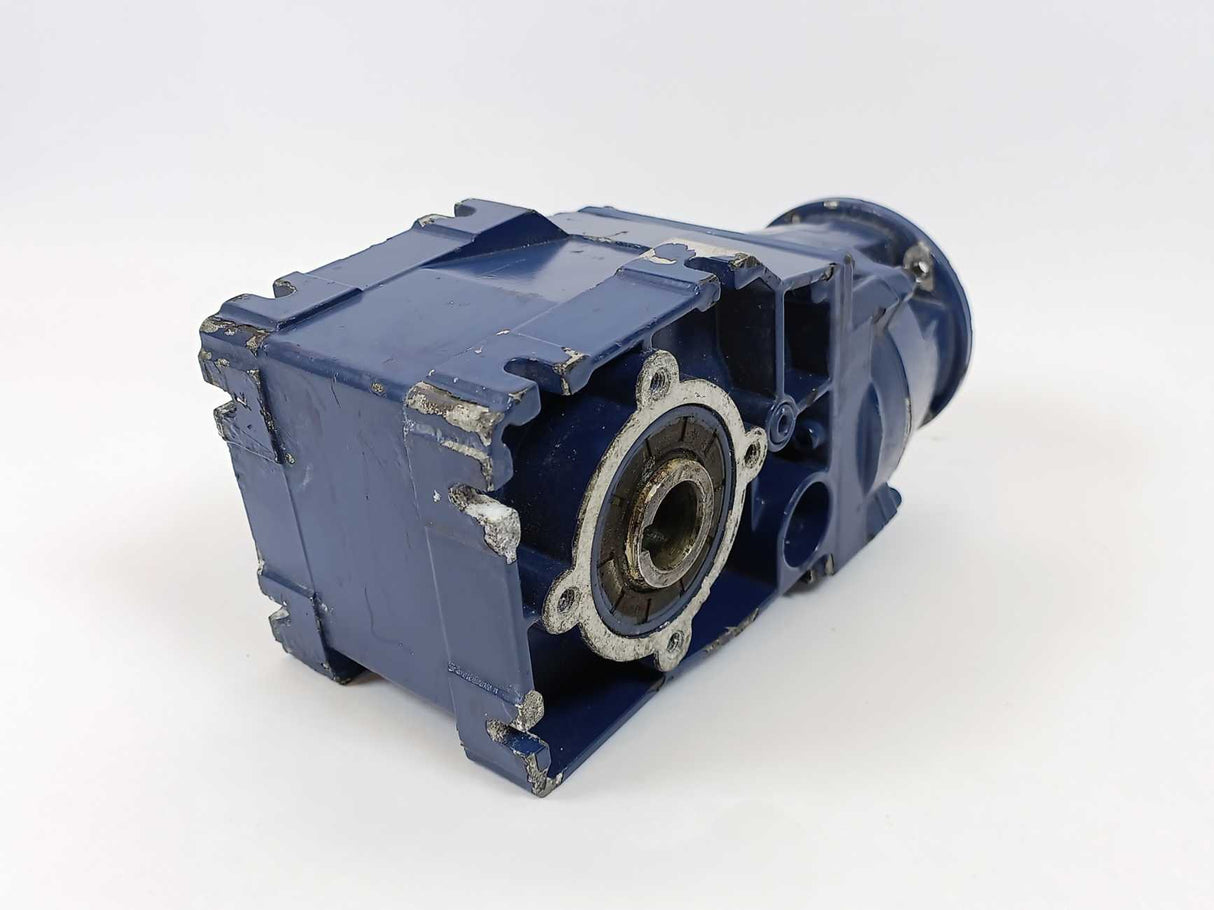 LENZE GKR03-2N HBR 1A Angle Gearbox. i = 28,808, 42 Nm, 97,2 r/min