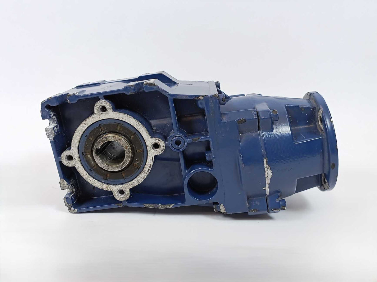 LENZE GKR03-2N HBR 1A Angle Gearbox. i = 28,808, 42 Nm, 97,2 r/min