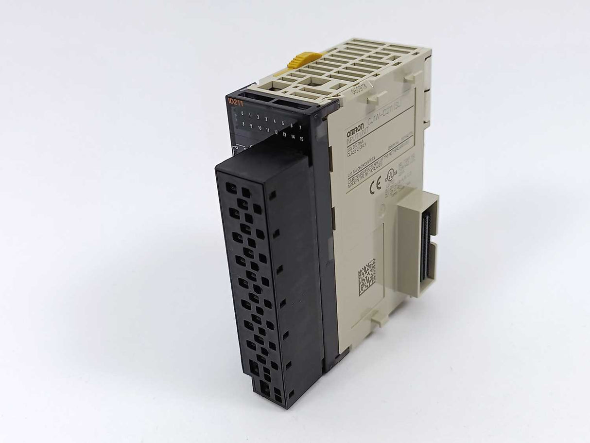 OMRON CJ1W-ID211 (SL) Input unit with CJ-WM01-18P terminal block