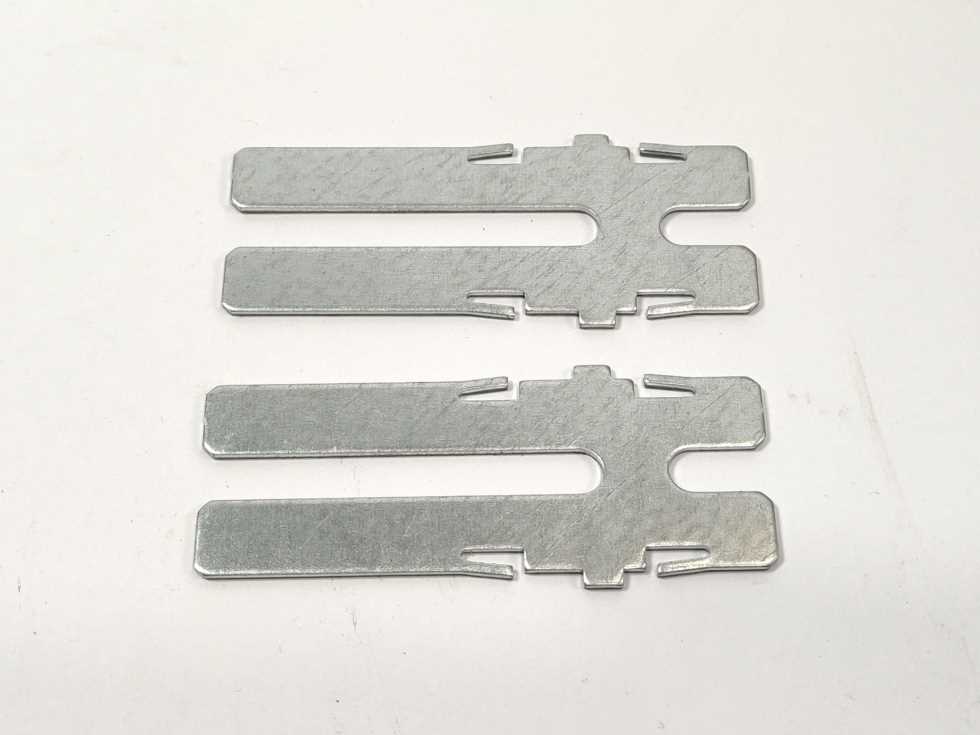 LENZE ECSEM008C4B Servo Axis Module