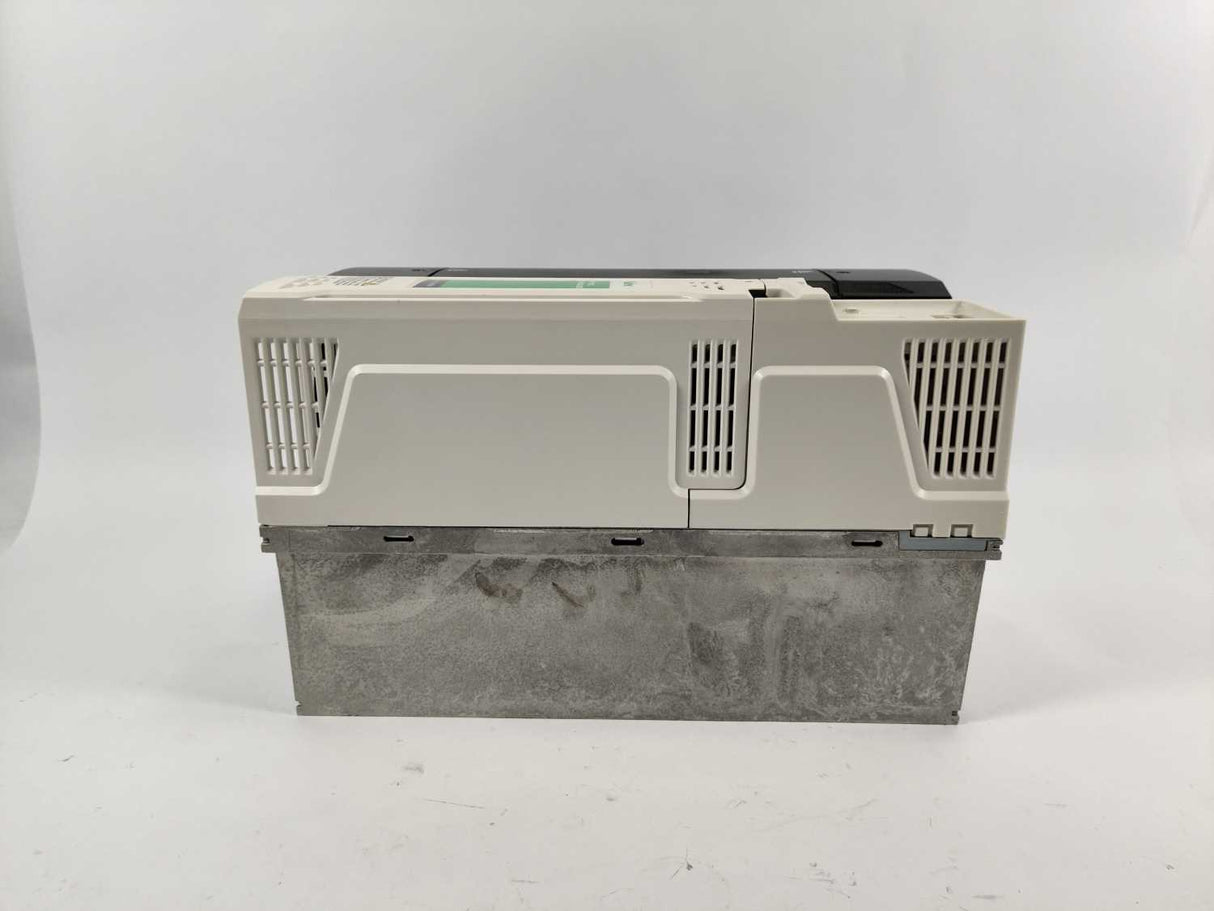 NIDEC / Control Techniques M700-06400350A Inverter Drive 15/18,5kW