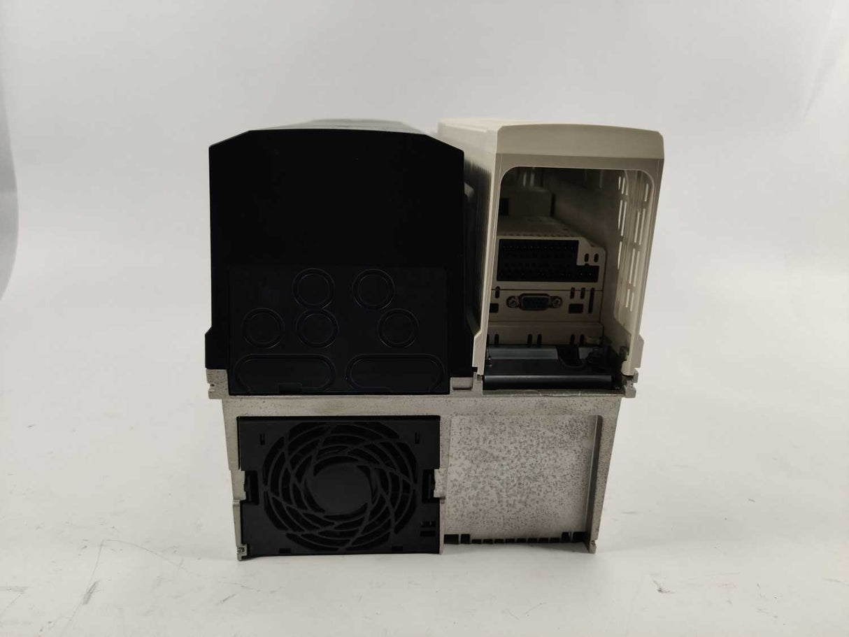 NIDEC / Control Techniques M700-06400350A Inverter Drive 15/18,5kW