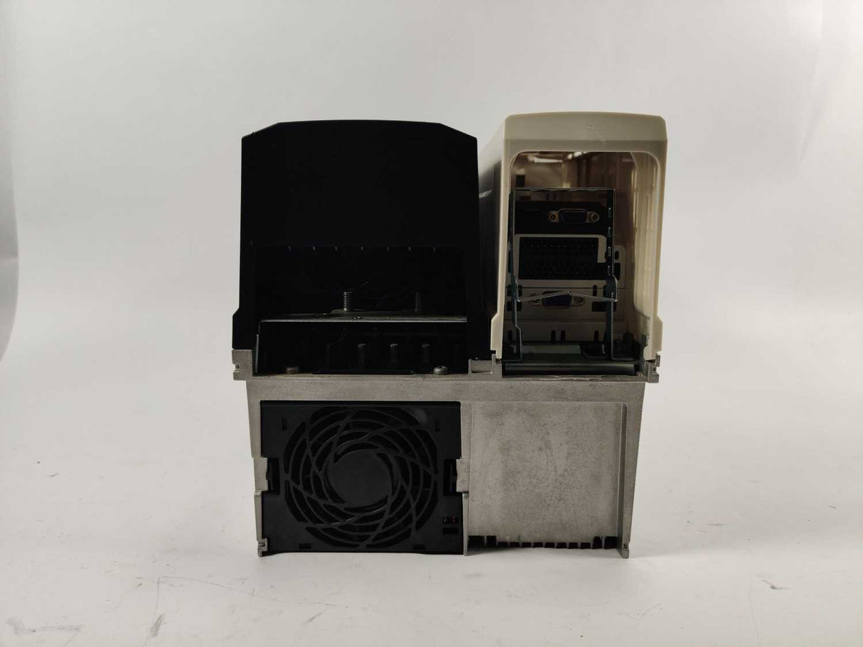 NIDEC / Control Techniques M700-06400350A Inverter Drive 15/18,5kW