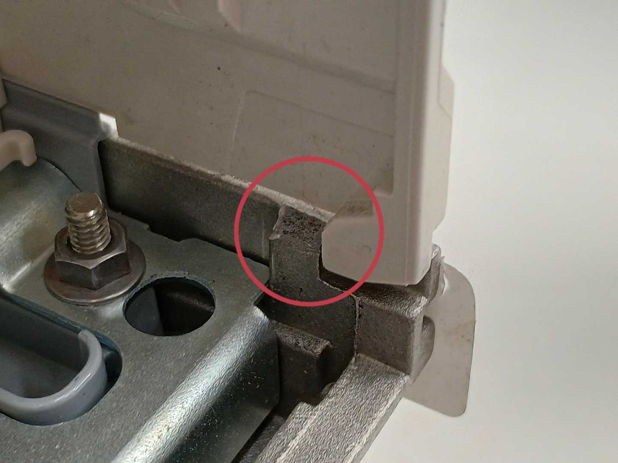 NIDEC / Control Techniques M700-06400350A Inverter Drive 15/18,5kW