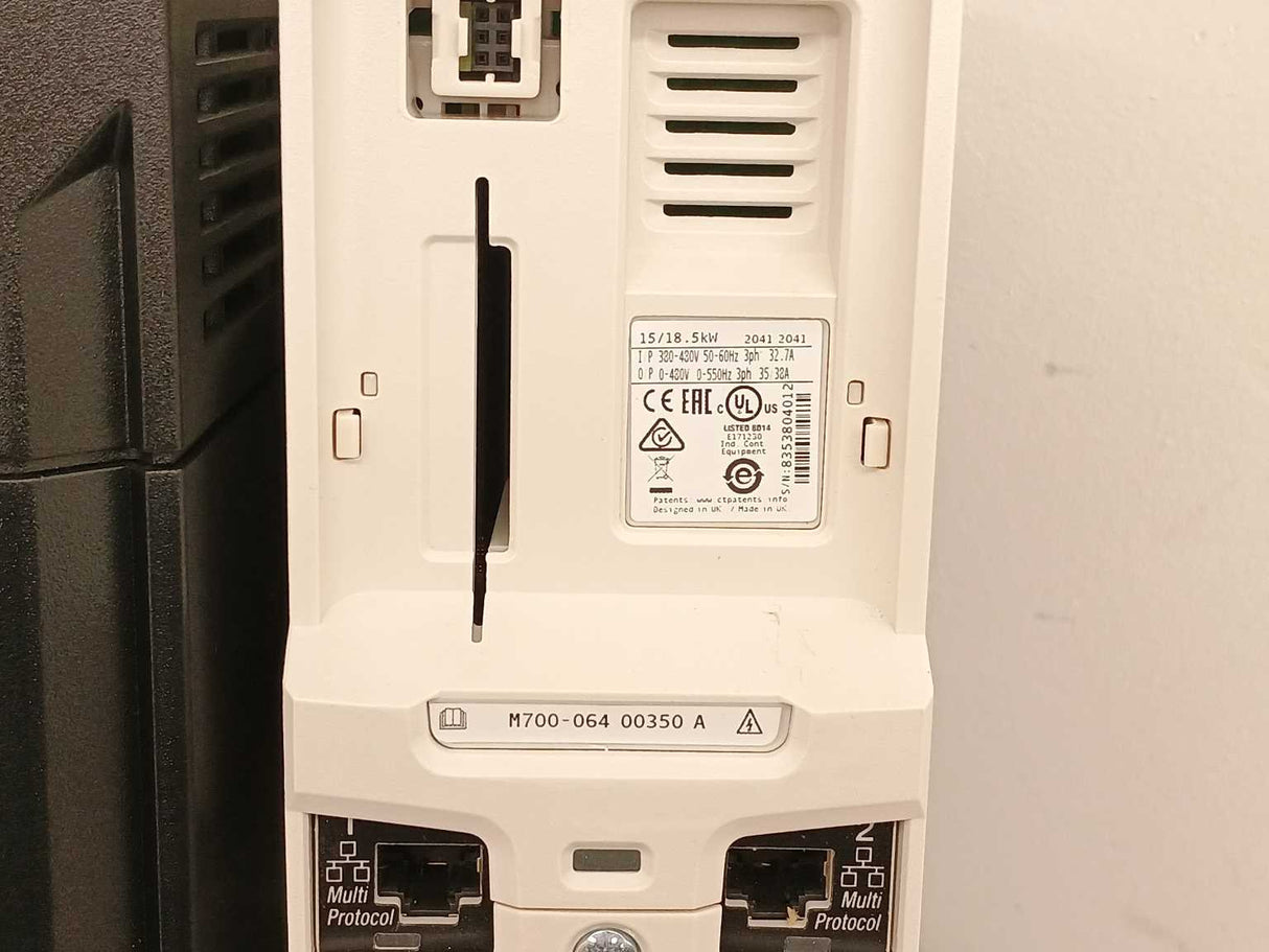 NIDEC / Control Techniques M700-06400350A Inverter Drive 15/18,5kW