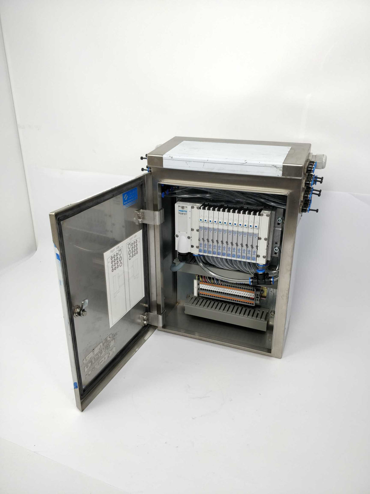 Festo MPA-S/MPA-F Valve Terminal mounted in STT Steel cabinet